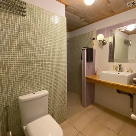 Campsite Banal - Y Masia Rural Montagut